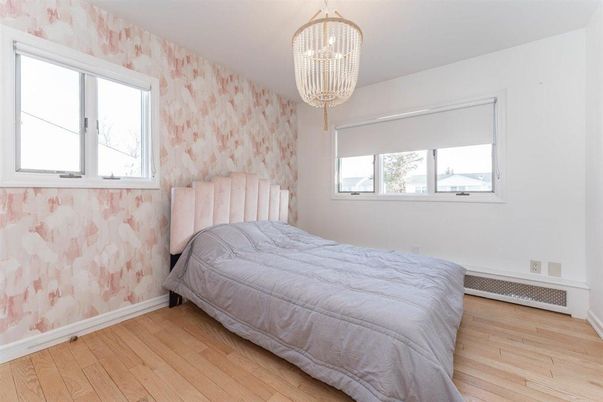 Bedroom, Chandelier, Interior, Wood Texture Flooring