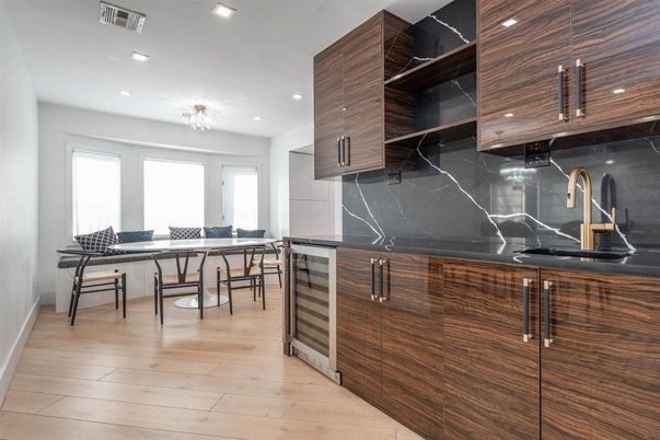Dining room, Interior, Kitchen, Marble Walls, Recessed Lighting, Wood Texture Flooring