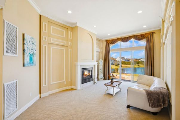Fireplace, Interior, Living room, Recessed Lighting, Water