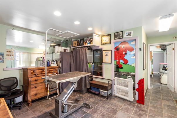 Interior, Recessed Lighting