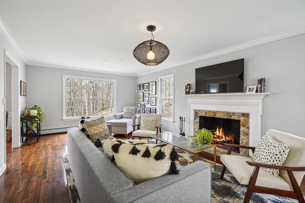 Fireplace, Interior, Living room, Pendant Lights, Wood Texture Flooring