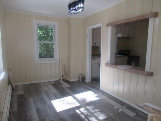 Empty room, Interior, Pendant Lights, Wood Texture Flooring