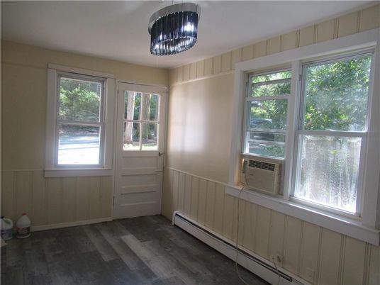 Chandelier, Empty room, Interior, Pendant Lights, Wood Texture Flooring