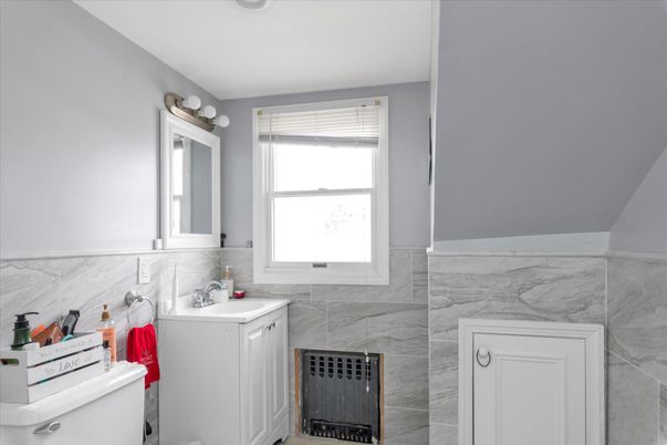 Bathroom, Interior, Marble Walls, Recessed Lighting