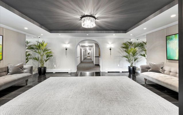Chandelier, Interior, Recessed Lighting
