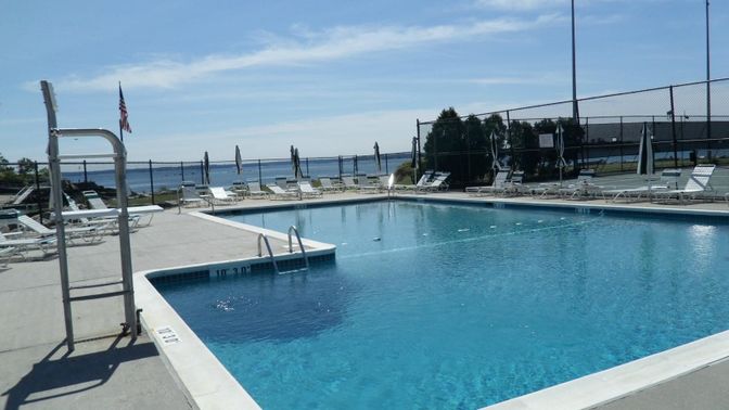 Exterior, Pool, Water