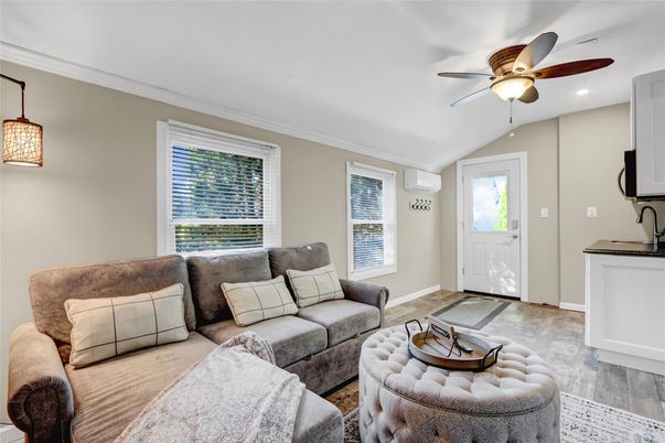 Interior, Living room, Recessed Lighting, Wood Texture Flooring