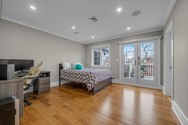 Bedroom, Home Office, Interior, Recessed Lighting, Wood Texture Flooring