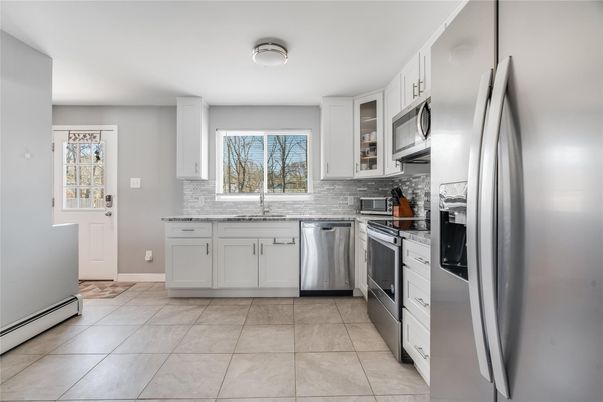 Interior, Kitchen, Stainless Steel Appliances