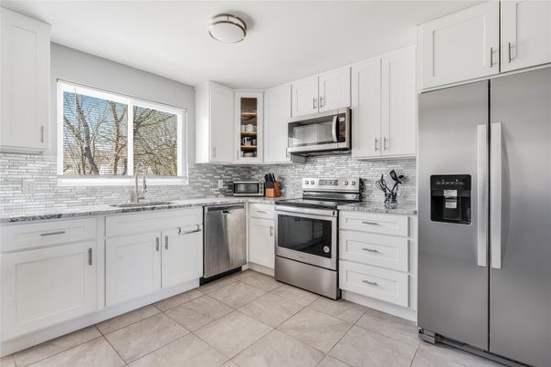 Interior, Kitchen, Stainless Steel Appliances