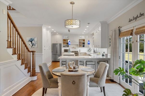 Dining room, Interior, Kitchen, Pendant Lights, Recessed Lighting, Stainless Steel Appliances, Wood Texture Flooring