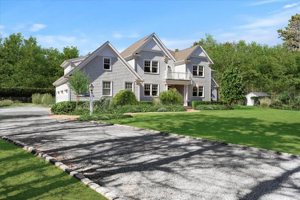 Backyard, Exterior, Facade, Farmhouse