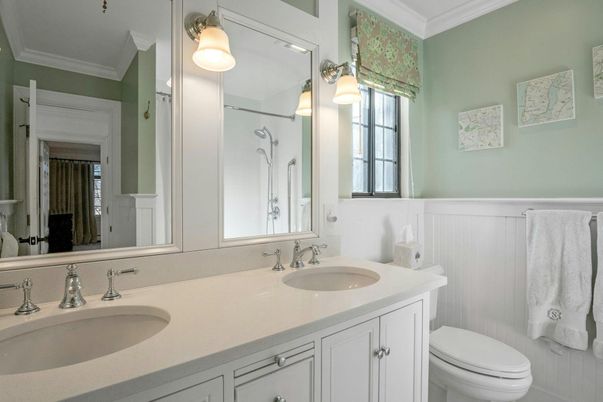 Bathroom, Dual Sink Vanities, Interior