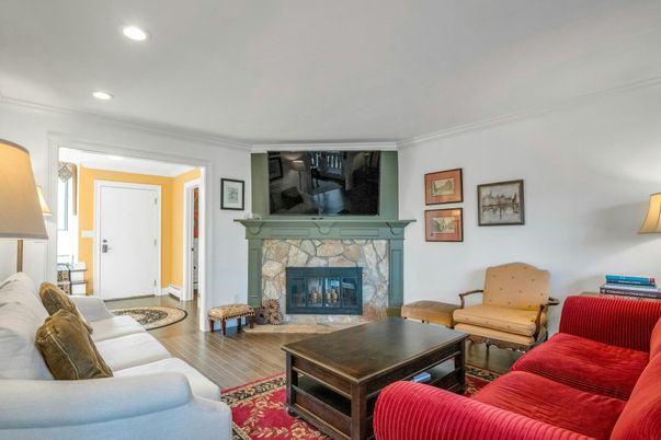 Fireplace, Interior, Living room, Recessed Lighting, Wood Texture Flooring