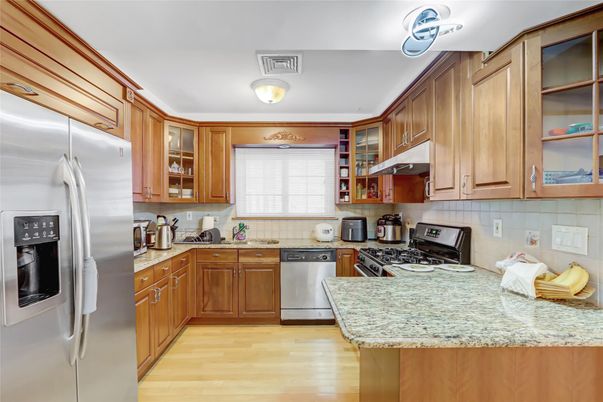 Interior, Kitchen, Stainless Steel Appliances, Wood Texture Flooring