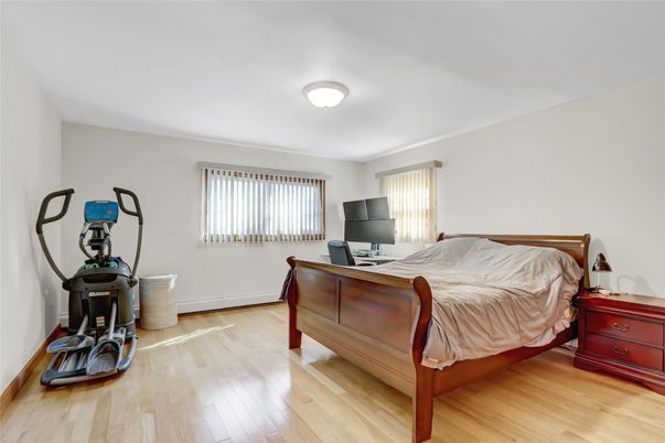 Bedroom, Fitness Equipment, Home Office, Interior, Wood Texture Flooring