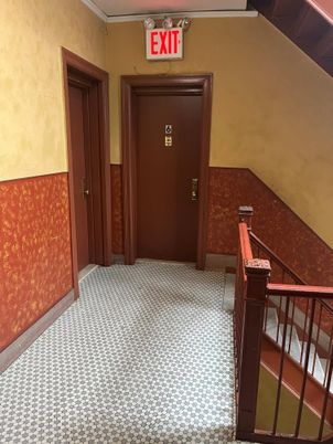 Elevator, Interior
