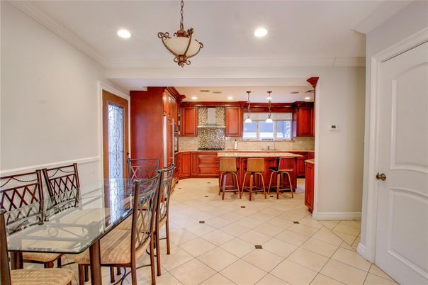 Dining room, Interior, Kitchen, Pendant Lights, Recessed Lighting