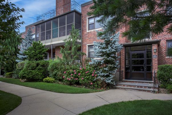 Exterior, Facade, Brick Facade, Modern