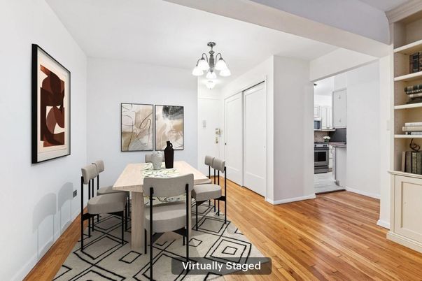 Chandelier, Dining room, Interior, Kitchen, Wood Texture Flooring