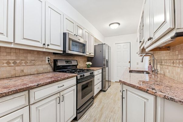 Interior, Kitchen, Stainless Steel Appliances, Wood Texture Flooring