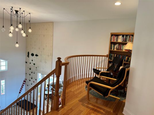 Interior, Pendant Lights, Recessed Lighting, Wood Texture Flooring