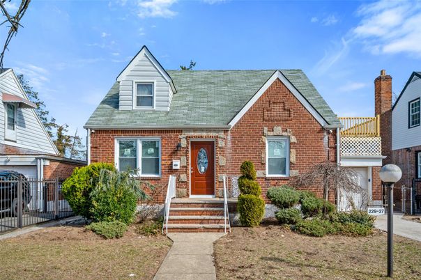 Exterior, Facade, Brick Facade, Cape Cod