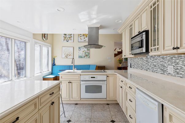 Interior, Kitchen, Recessed Lighting
