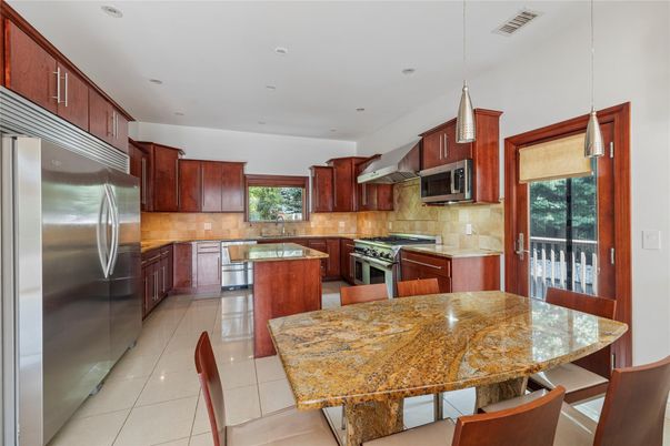 Interior, Kitchen, Pendant Lights, Recessed Lighting, Stainless Steel Appliances