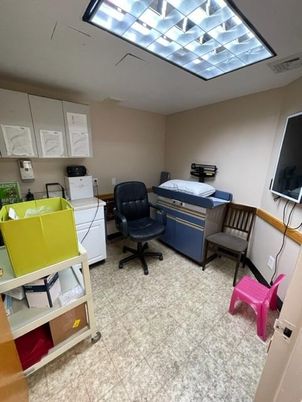 Home Office, Interior