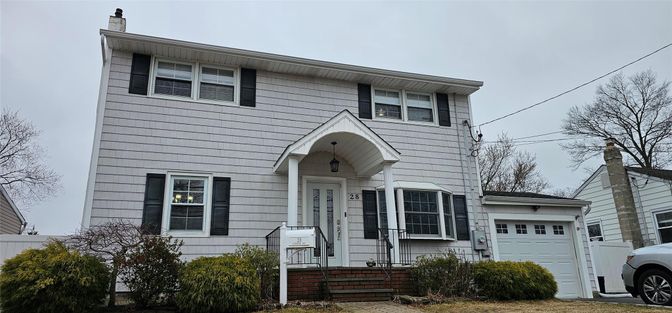 Attached, Exterior, Facade, Georgian