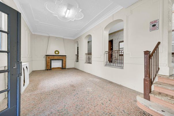 Fireplace, Interior