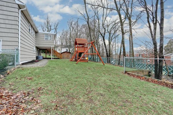 Backyard, Exterior, Playground