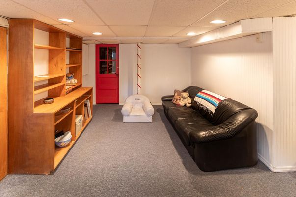 Interior, Recessed Lighting
