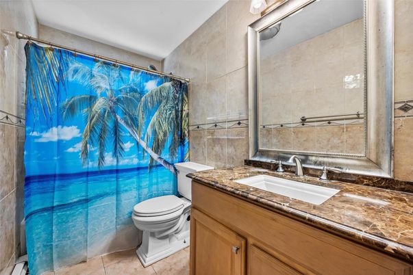 Bathroom, Interior