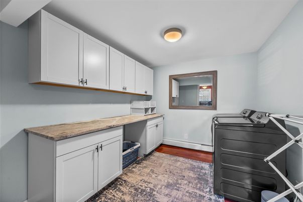 Interior, Washer, Wood Texture Flooring