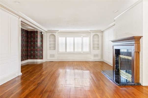 Empty room, Fireplace, Interior, Recessed Lighting, Wood Texture Flooring