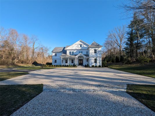 Backyard, Exterior, Facade, French Provincial