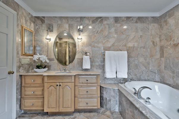Bathroom, Dual Sink Vanities, Interior