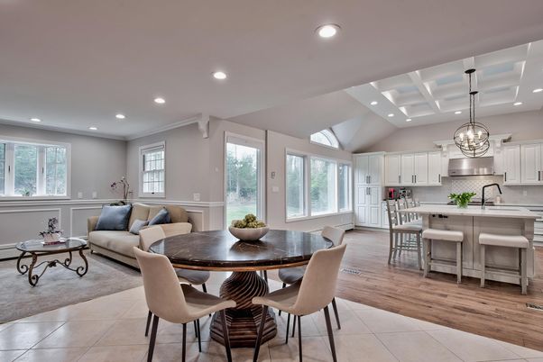 Dining room, Interior, Kitchen, Living room, Pendant Lights, Recessed Lighting, Stainless Steel Appliances, Wood Texture Flooring