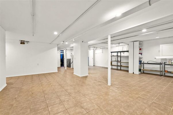 Interior, Recessed Lighting
