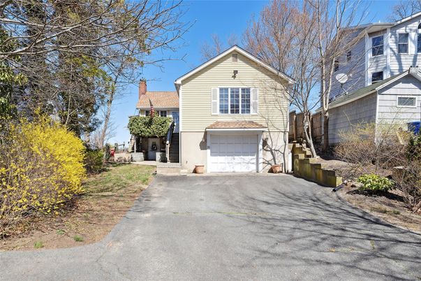 Attached, Exterior, Facade, Raised Ranch