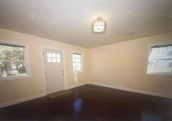 Empty room, Interior, Pendant Lights, Wood Texture Flooring