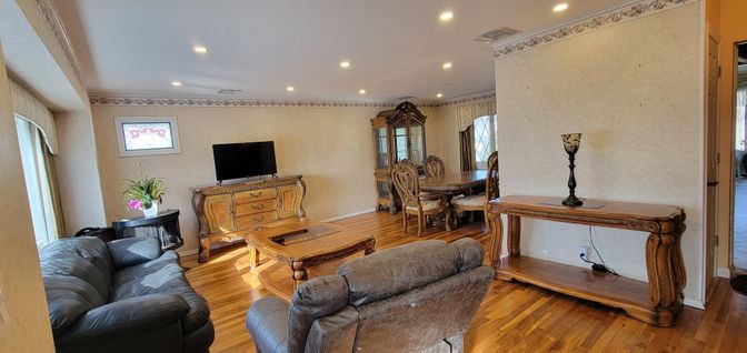 Dining room, Interior, Living room, Recessed Lighting, Wood Texture Flooring