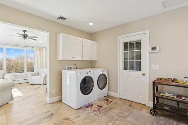 Interior, Recessed Lighting, Washer