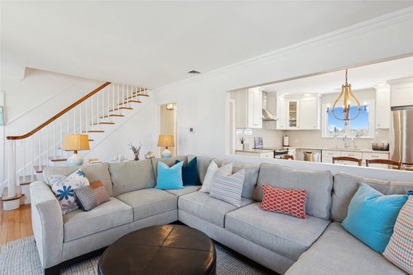 Interior, Kitchen, Living room, Pendant Lights, Stainless Steel Appliances, Wood Texture Flooring
