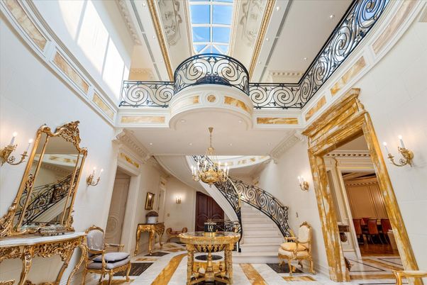 Chandelier, Interior, Recessed Lighting