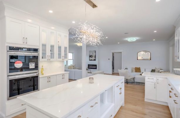 Dining room, Interior, Kitchen, Living room, Pendant Lights, Recessed Lighting, Stainless Steel Appliances, Wood Texture Flooring