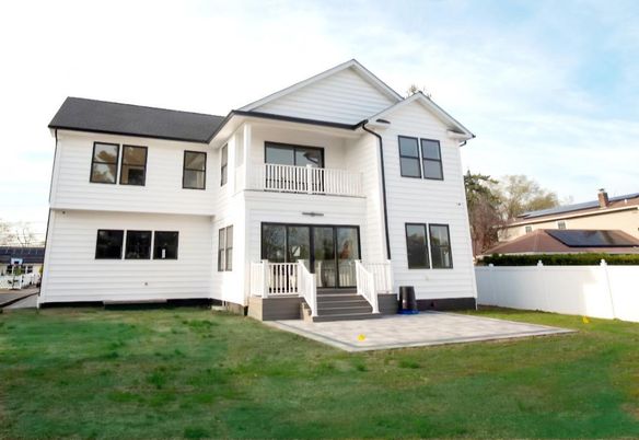 Backyard, Exterior, Facade, Farmhouse