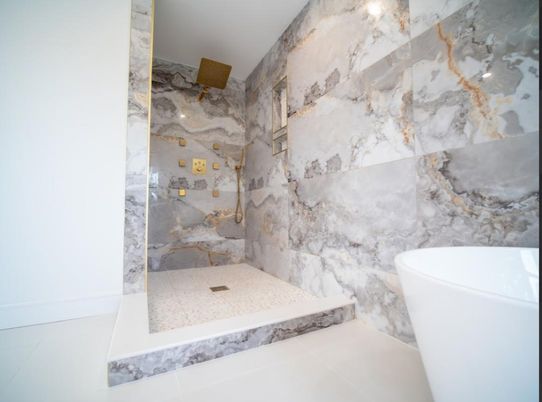 Bathroom, Free Standing Baths, Interior, Marble Walls